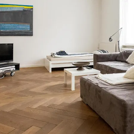 Apartment Spalenring 10 *